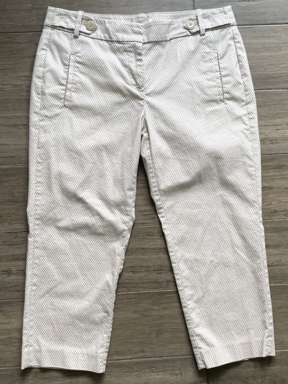 Ann Taylor LOFT Original Khaki Pants Womens 4P Black White Polka Dot Stretch